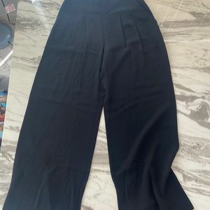Lafayette 148 new york pants, size 2. MP623R-0638
